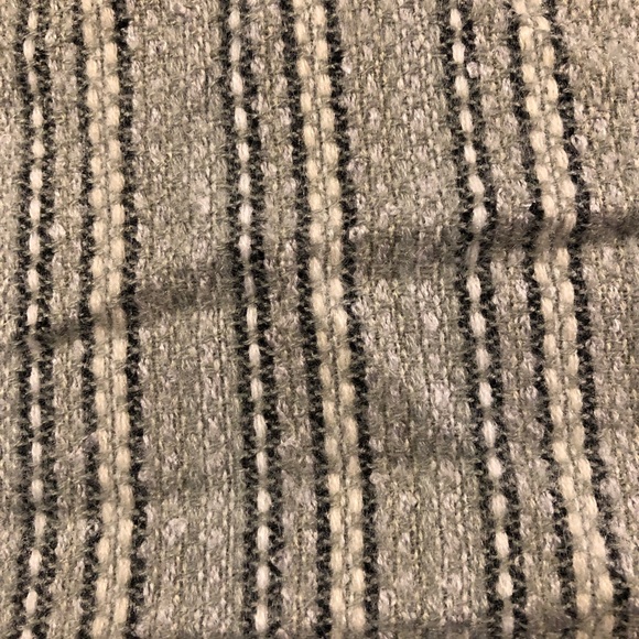 NWT Lauren Conrad Blanket Scarf - Picture 2 of 4